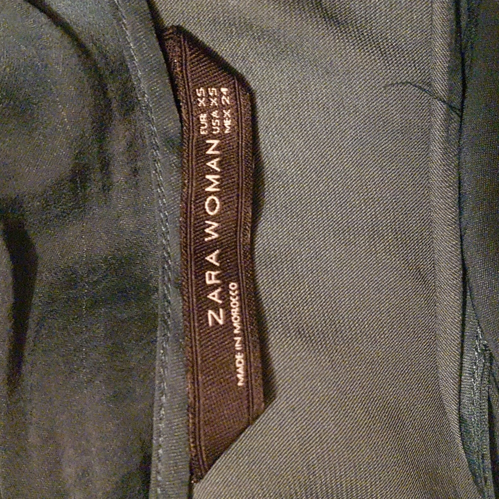 Zara emerald green satin jumpsuit XS - Picture 3 of 3